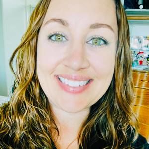 Meet your Posher, Abbie